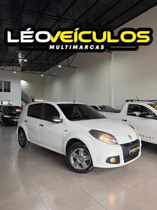 RENAULT SANDERO 1.0 EXPRESSION 16V FLEX 4P MANUAL RENAULT SANDERO 1.0 EXPRESSION 16V FLEX 4P MANUAL